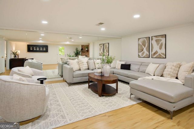2935 Coles Way, Atlanta, GA 30350