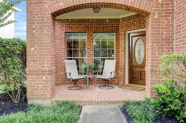 635 Presley Way, Sugar Land, TX 77479