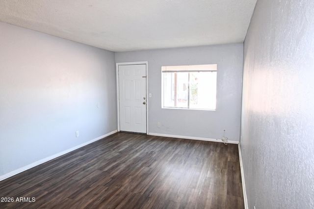 1750 E 6th Avenue, Mesa, AZ 85204