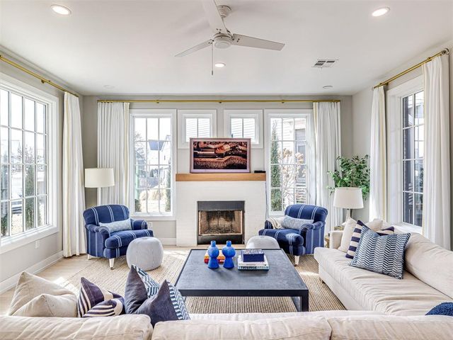 74 Pistache Lane, Carlton Landing, OK 74432