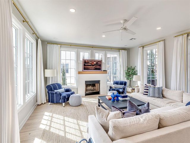 74 Pistache Lane, Carlton Landing, OK 74432