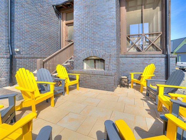 74 Pistache Lane, Carlton Landing, OK 74432