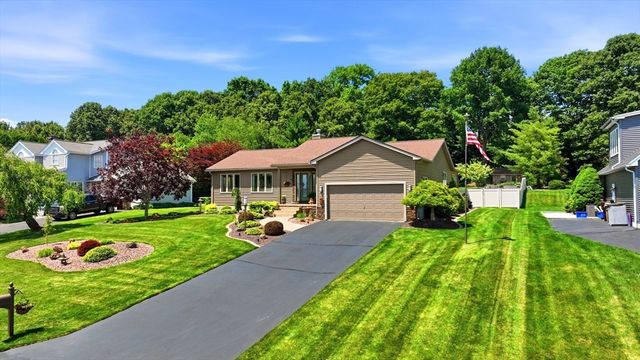 57 Valley View Dr, Ludlow, MA 01056