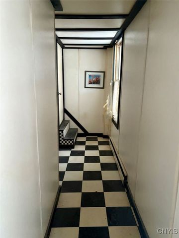 171 South Market Street, Cape Vincent, NY 13618