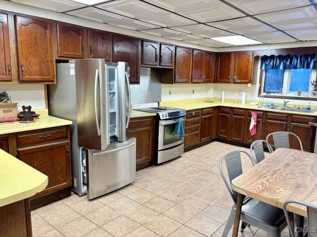 171 South Market Street, Cape Vincent, NY 13618