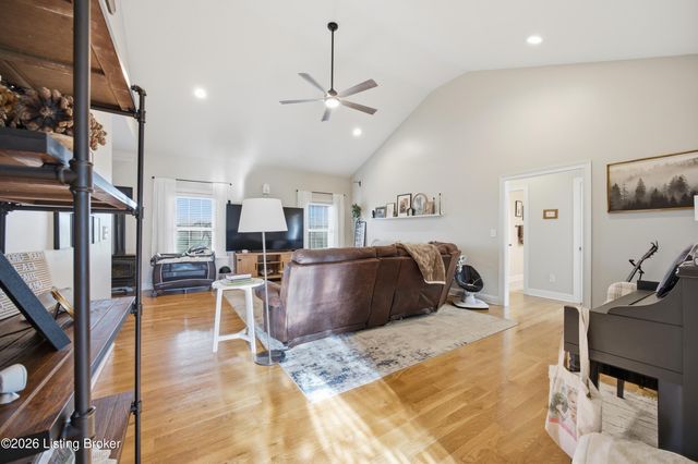 1045 Scenic, Lawrenceburg, KY 40342