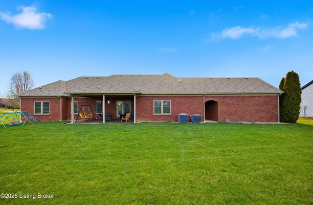 1045 Scenic, Lawrenceburg, KY 40342