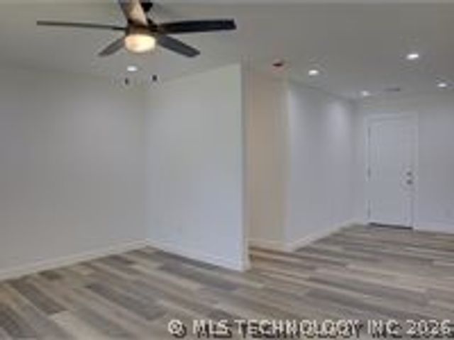 6844 E King Place, Tulsa, OK 74115