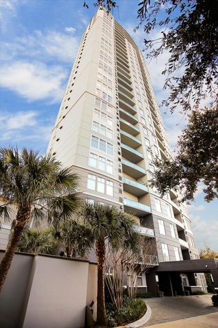 3388 Sage Road 2401, Houston, TX 77056