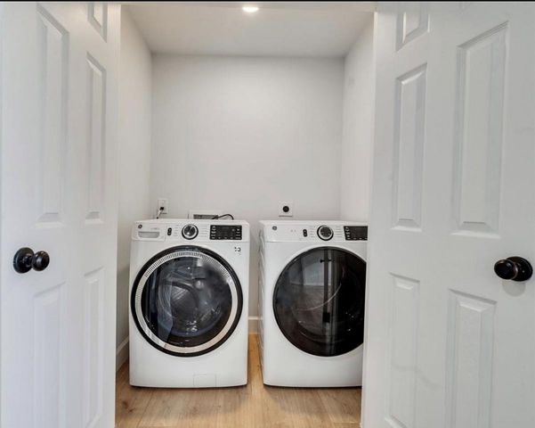 9003 Ledge Street, Houston, TX 77075