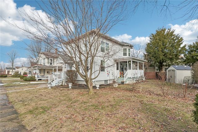 145 Walnut Street, Geneva, OH 44041