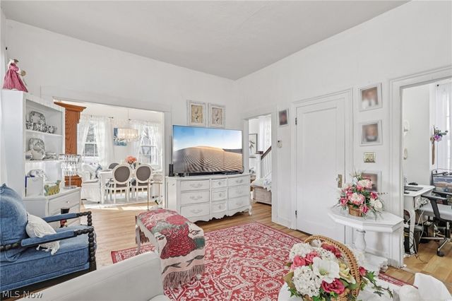 145 Walnut Street, Geneva, OH 44041