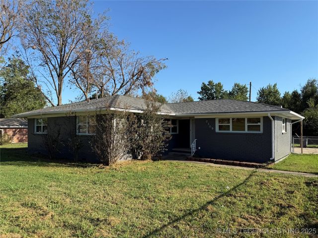 2306 E 48th Street N, Tulsa, OK 74130