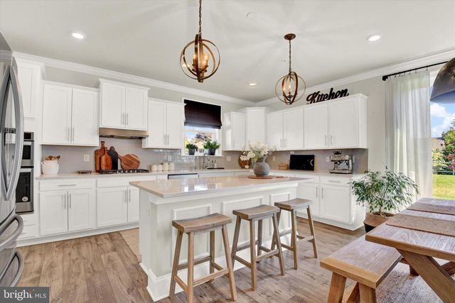 822 REDWOOD DR, Westminster, MD 21157