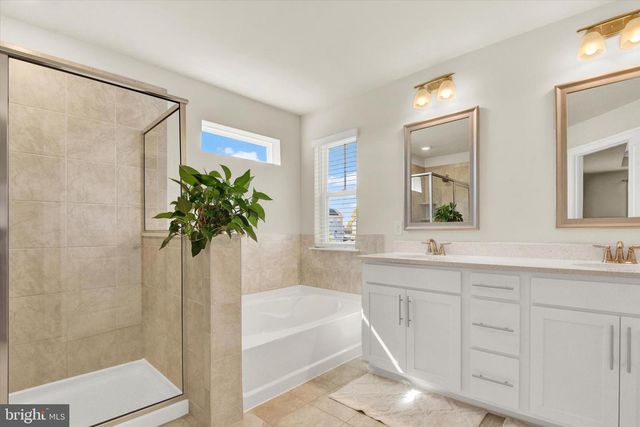 822 REDWOOD DR, Westminster, MD 21157