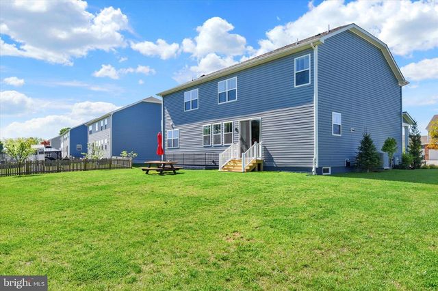 822 REDWOOD DR, Westminster, MD 21157