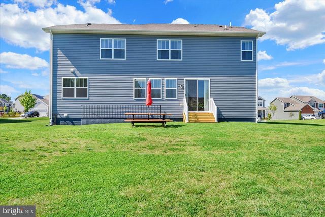 822 REDWOOD DR, Westminster, MD 21157