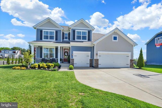 822 REDWOOD DR, Westminster, MD 21157