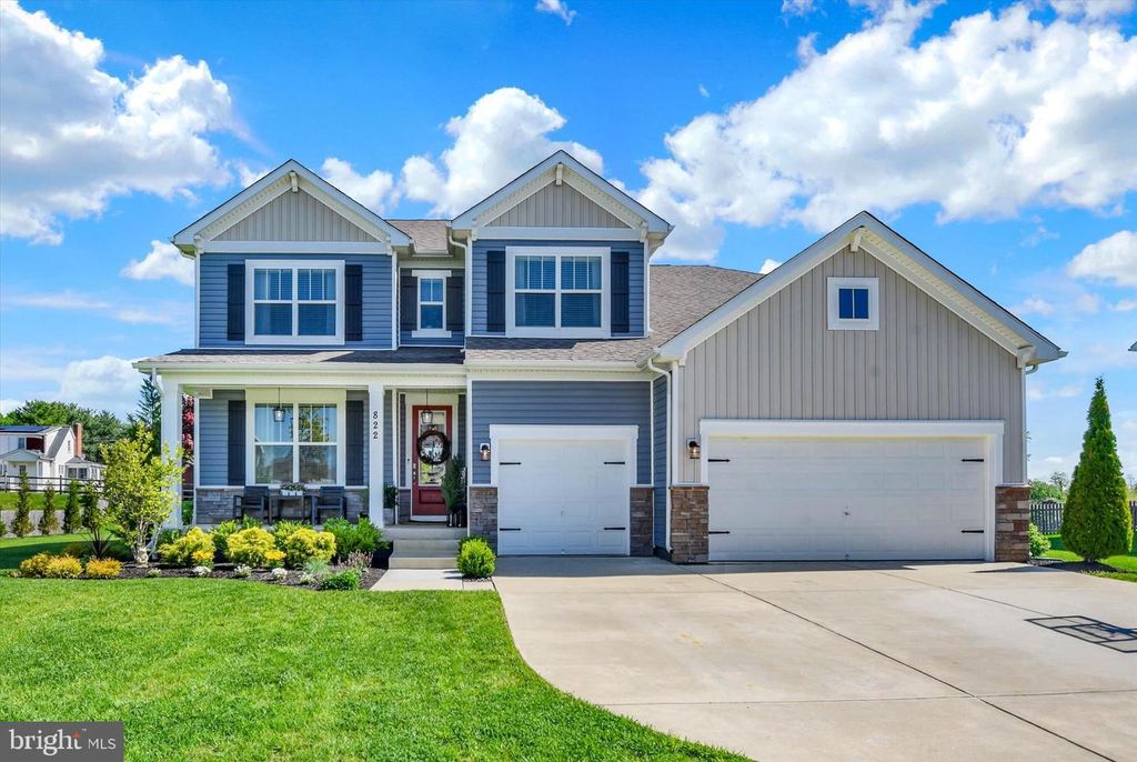 822 REDWOOD DR, Westminster, MD 21157