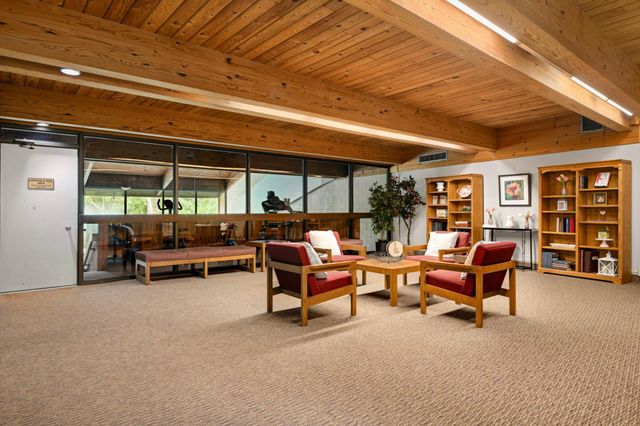 12600 Parkwood Drive 307, Burnsville, MN 55337