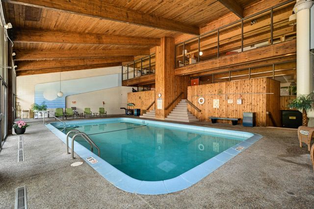 12600 Parkwood Drive 307, Burnsville, MN 55337