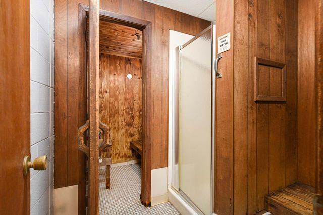 12600 Parkwood Drive 307, Burnsville, MN 55337