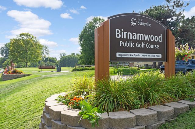 12600 Parkwood Drive 307, Burnsville, MN 55337