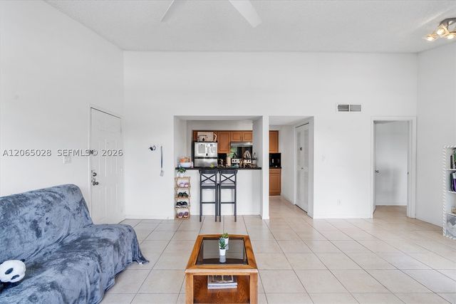 610 S Park Rd 35-1, Hollywood, FL 33021