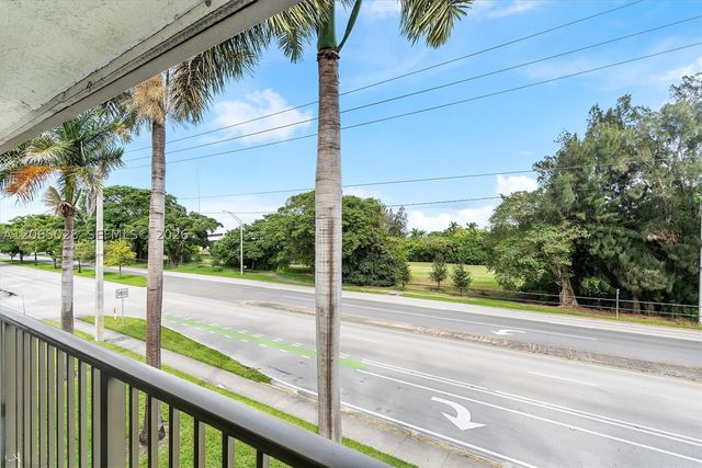 610 S Park Rd 35-1, Hollywood, FL 33021