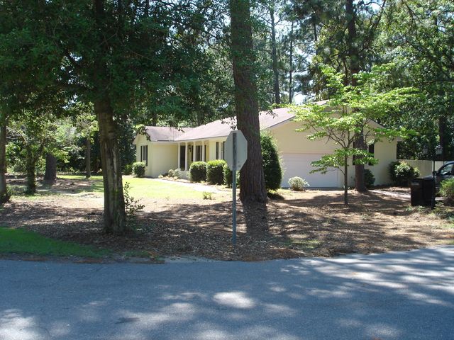 135 Page Road, Pinehurst, NC 28374