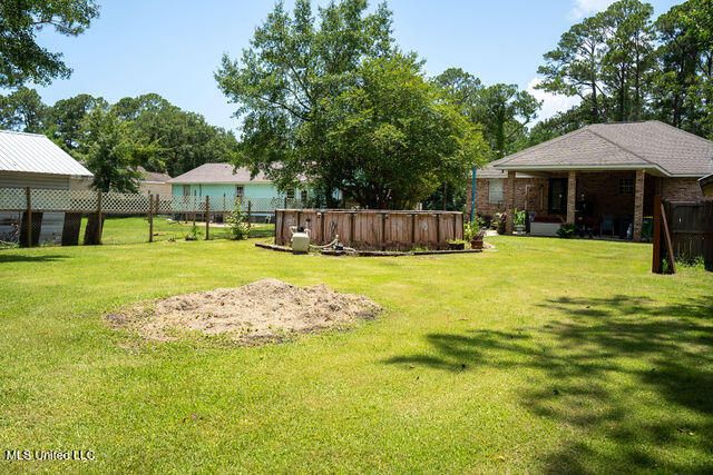 6816 Natchez Street, Biloxi, MS 39532