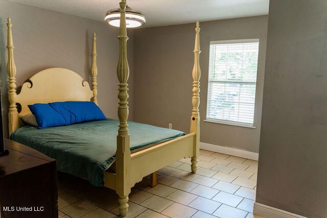 6816 Natchez Street, Biloxi, MS 39532