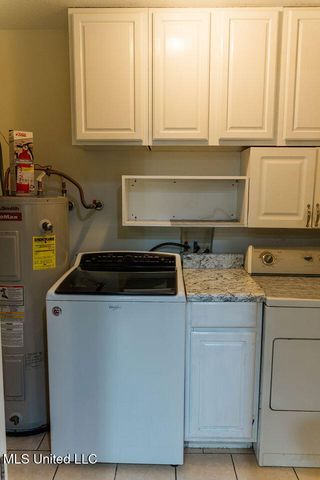 6816 Natchez Street, Biloxi, MS 39532