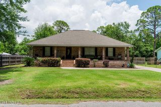 6816 Natchez Street, Biloxi, MS 39532