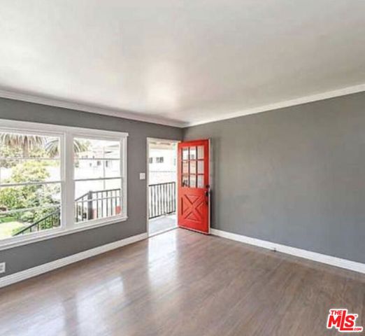 852 11th Street D, Santa Monica, CA 90403