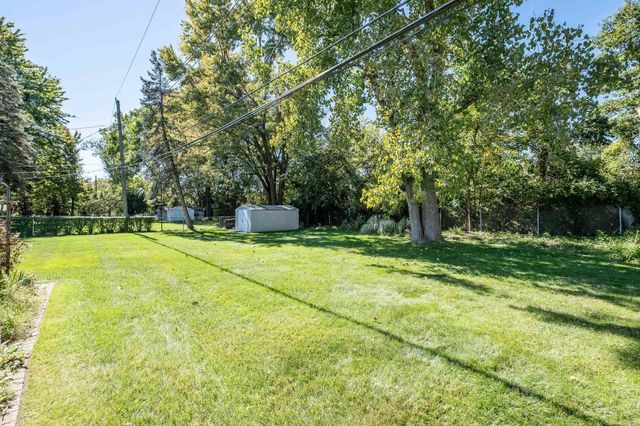 38165 Circolo Street, Harrison Twp, MI 48045