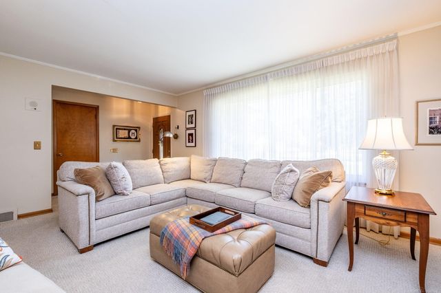 38165 Circolo Street, Harrison Twp, MI 48045