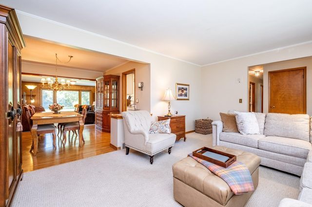 38165 Circolo Street, Harrison Twp, MI 48045