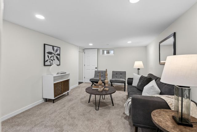 2930 Texa Tonka Avenue, Saint Louis Park, MN 55426