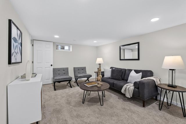 2930 Texa Tonka Avenue, Saint Louis Park, MN 55426