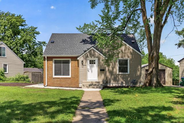 2930 Texa Tonka Avenue, Saint Louis Park, MN 55426