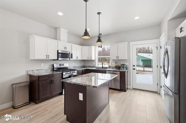 8461 N Michaelson Street, Palmer, AK 99645