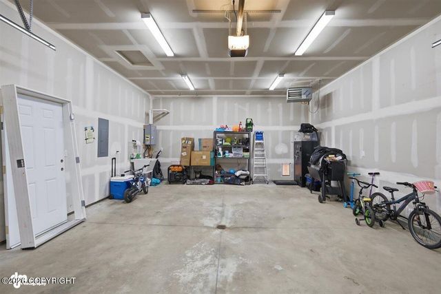 8461 N Michaelson Street, Palmer, AK 99645