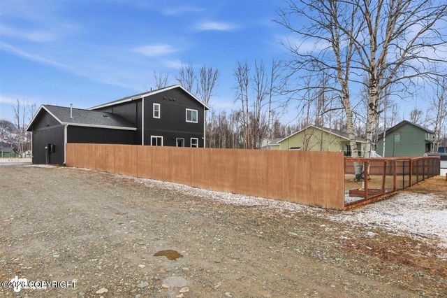 8461 N Michaelson Street, Palmer, AK 99645