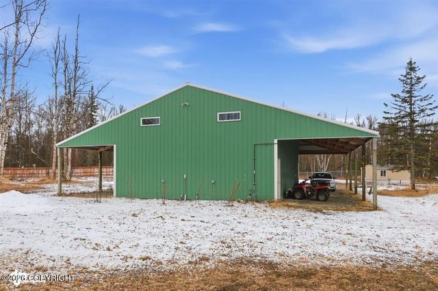 8461 N Michaelson Street, Palmer, AK 99645