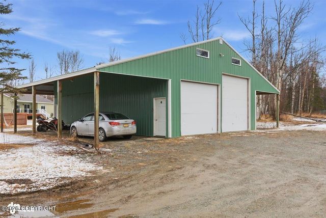 8461 N Michaelson Street, Palmer, AK 99645