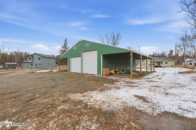 8461 N Michaelson Street, Palmer, AK 99645
