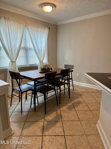 1441 School Park Street, Jackson, MS 39213