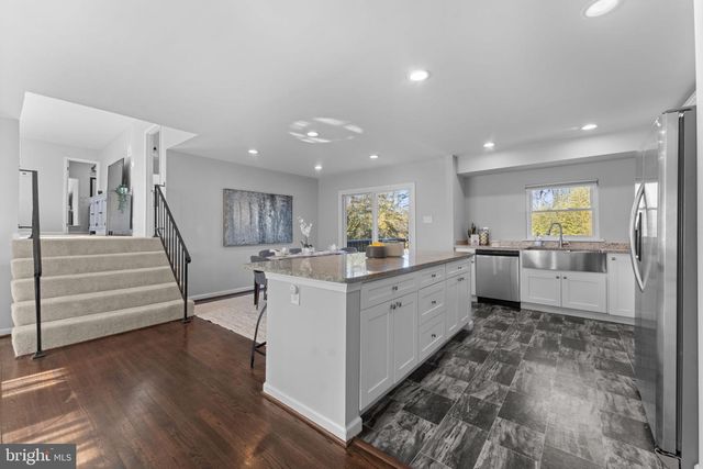 876 SHORE ACRES RD, Arnold, MD 21012