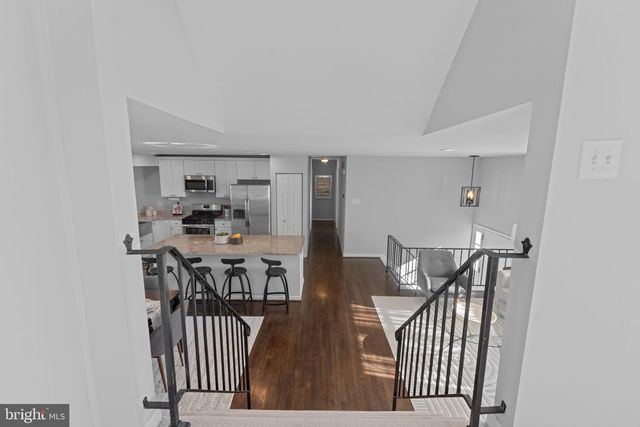 876 SHORE ACRES RD, Arnold, MD 21012